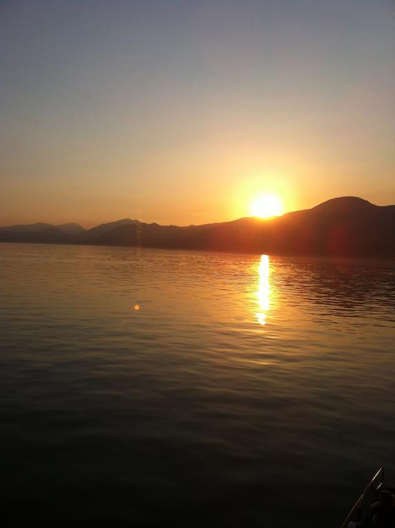 Porteselago Διαμέρισμα San Felice del Benaco Δωμάτιο φωτογραφία