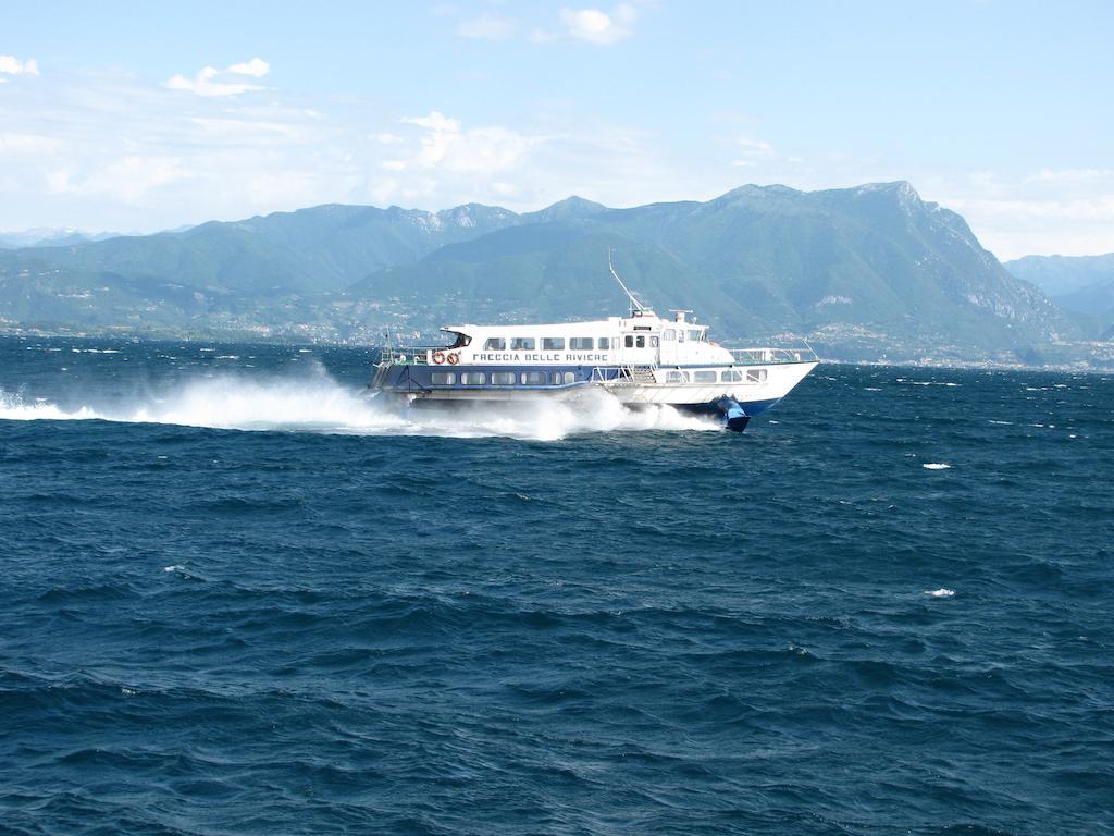 Porteselago Διαμέρισμα San Felice del Benaco Δωμάτιο φωτογραφία